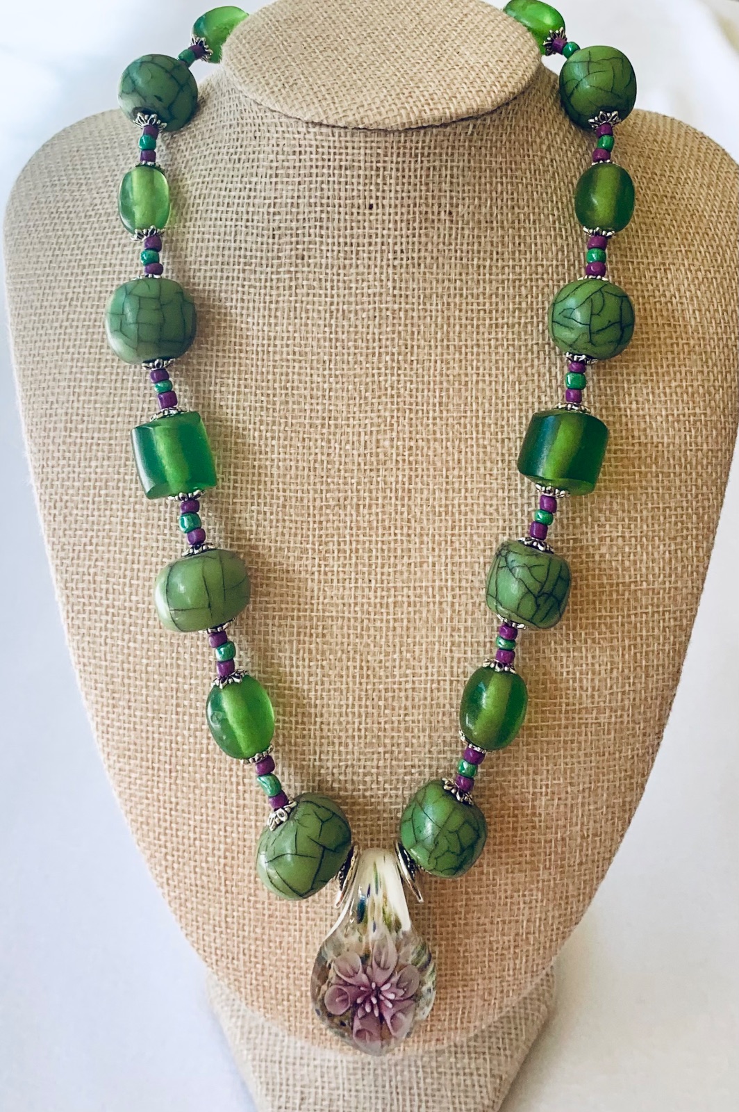 Green Necklace with Glass Floral Pendant